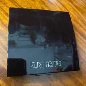 LAURA MERCIER HIGHLIGHT